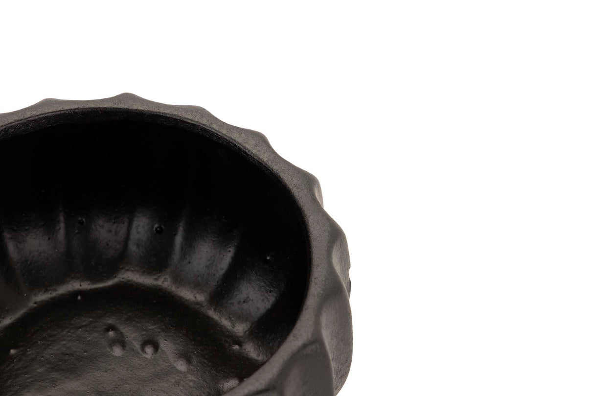 Centre de céramique noire 25x25x13 cm