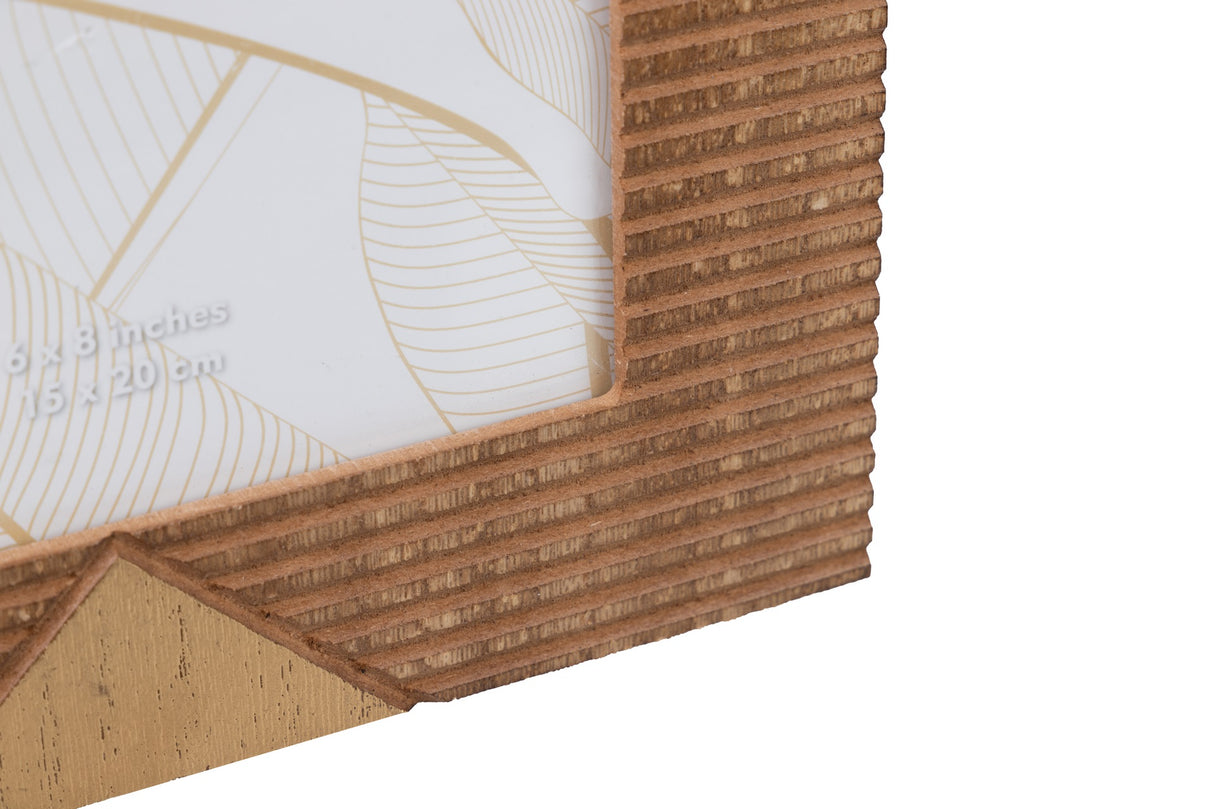 Natürliche geschnitzte Holzpors 15x20 cm