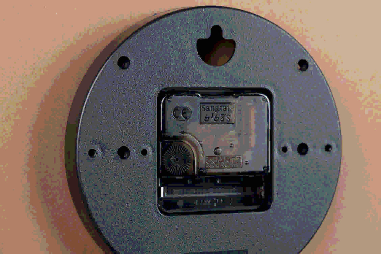 Relógio de parede de metal preto 40x4,5x40 cm