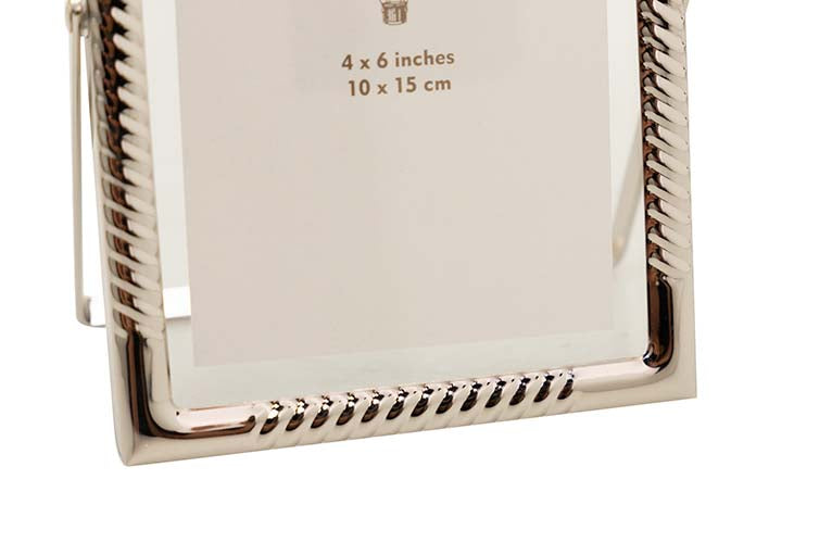 PORTAFOTOS METAL PLATEADO 10x15 CM