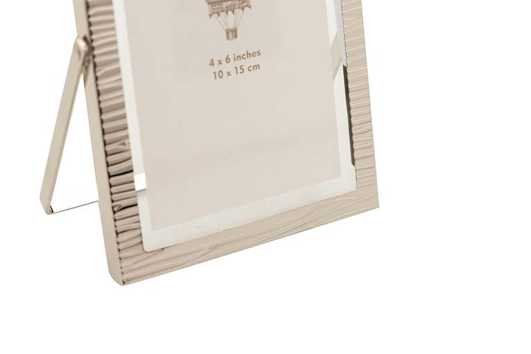 PORTAFOTOS METAL PLATEADO 10x15 CM