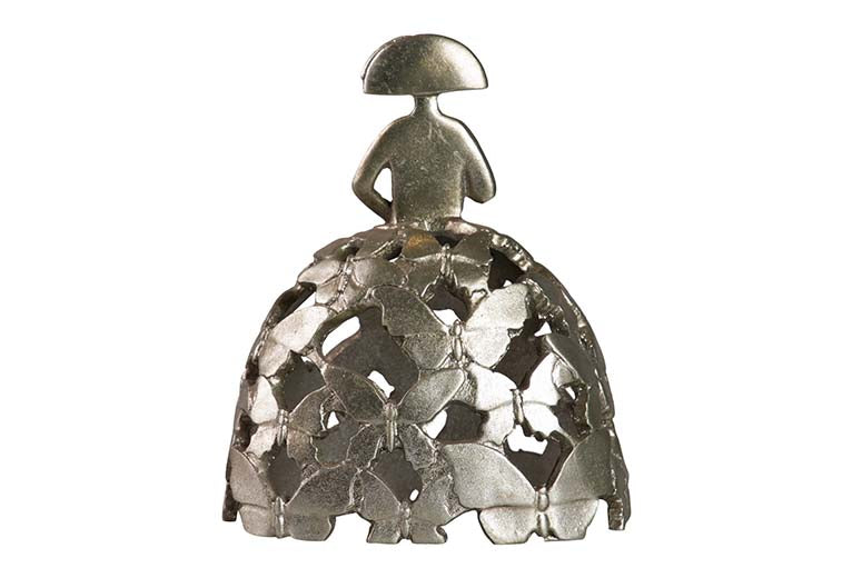 MENINA RESINA PLATEADA 15x10x18 CM