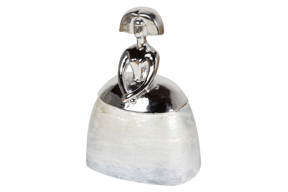 FIGURA MENINA RESINA PLATEADA 17x12x24 CM