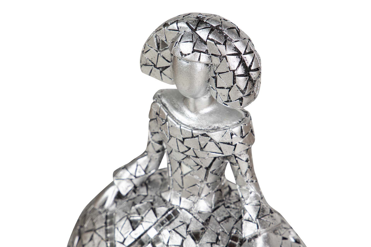 FIGURA MENINA RESINA PLATEADA 18x13x24 CM