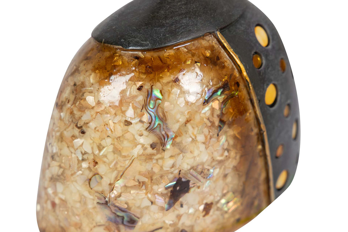 FIGURA MENINA RESINA DORADA 13x9x17 CM