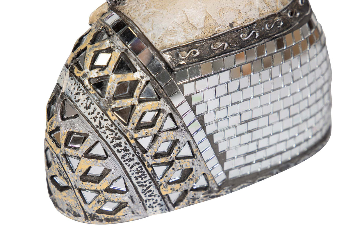 FIGURA MENINA RESINA DORADA 14x6x16 CM