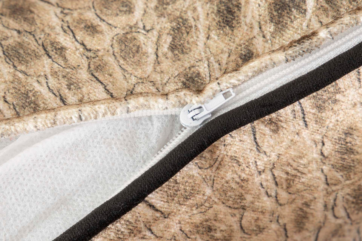 Cojin Velvet Caiman Beige 45x13x30 cm