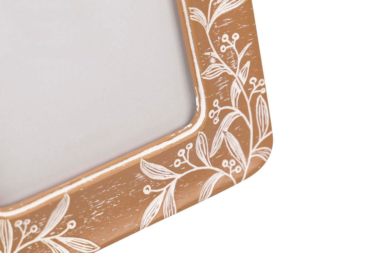 Porco de resina natural branca 13x18 cm