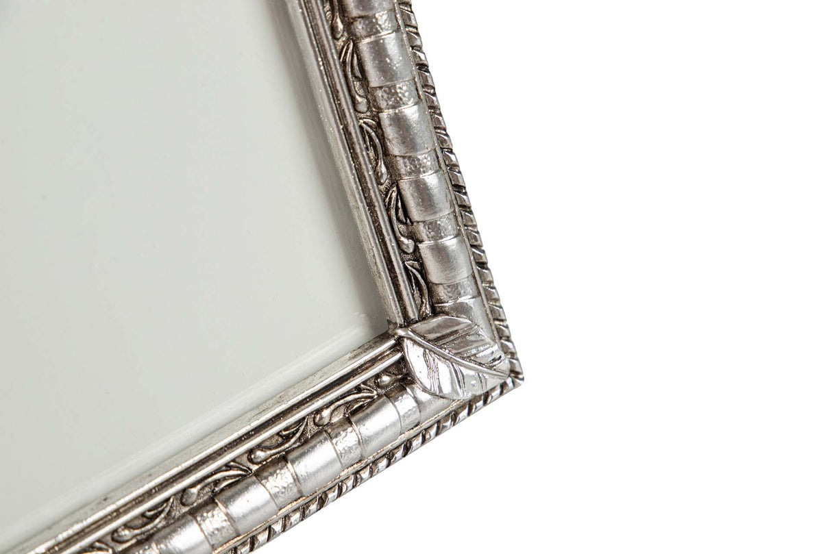 Porks en résine argentée 15x20 cm