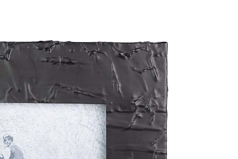 Porco de resina preta de Dorado 15x20 cm