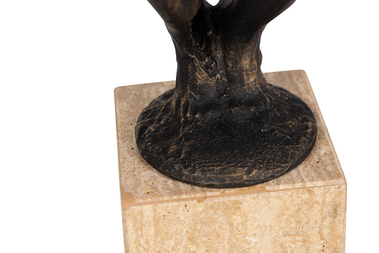 FIGURA HOMBRE MARMOL METAL DORADO 37x11x36 CM