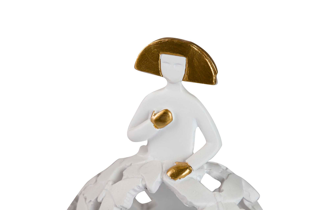 MENINA RESINA BLANCA DORADA 15x10x18 CM