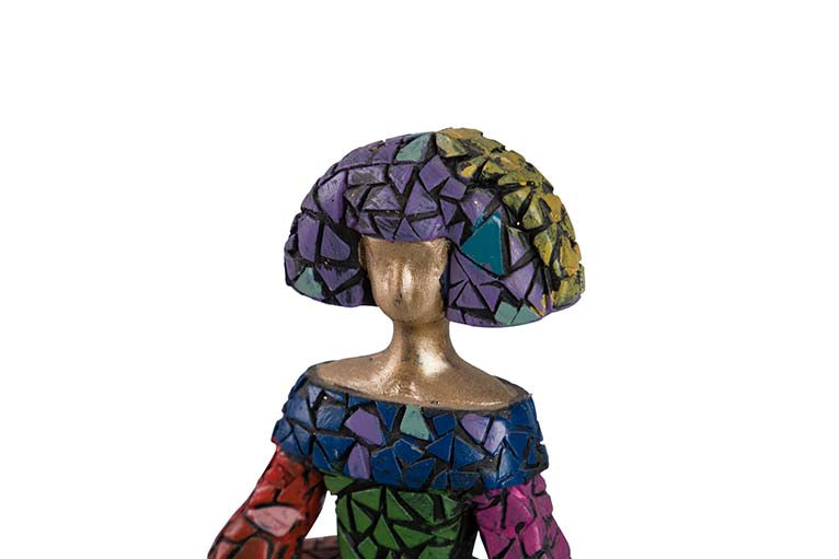 MENINA RESINA MOSAICO 13x10x17 CM