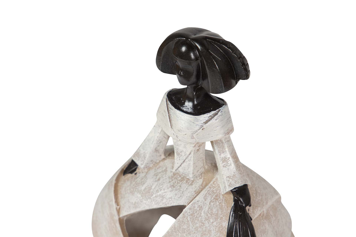 FIGURA MENINA RESINA BEIGE 13x8x17 CM