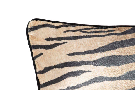 COJIN VELVET TIGRE 45x13x30 CM