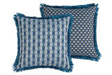 COJIN GEOMETRICO CON FLECOS 50x13x50 CM