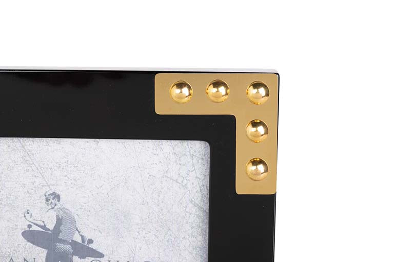 MDF preto dourado / porco de metal 15x20 cm